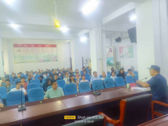 <strong>切实守护老年人生</strong>